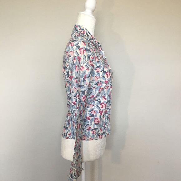 Old Navy X-Small Button Up Blouse Blue White Pink Floral Long Sleeve Career Top - Picture 4 of 12